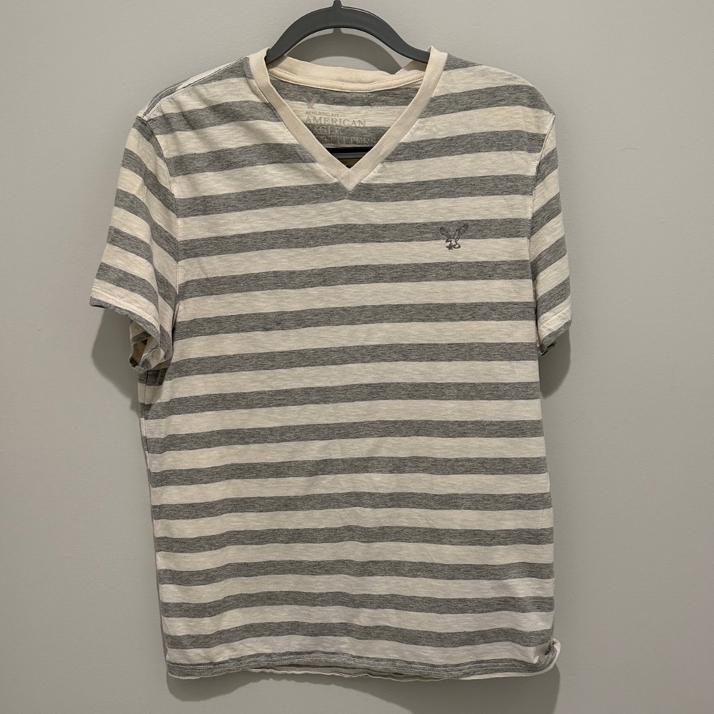 American Eagle Outfitters Gray and Cream Striped V-Neck Tee